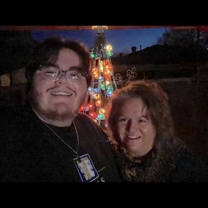 Meet your Posher, Cindy